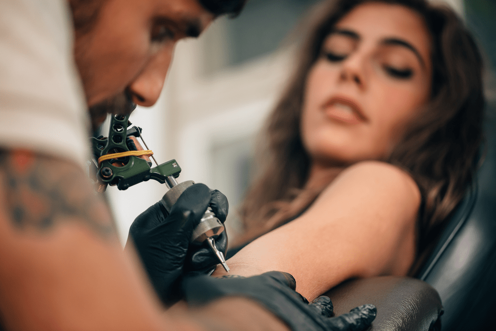 Make Sure You Pick the Right Tattoo Parlor and Artist To Minimize The Tattoo Hurt