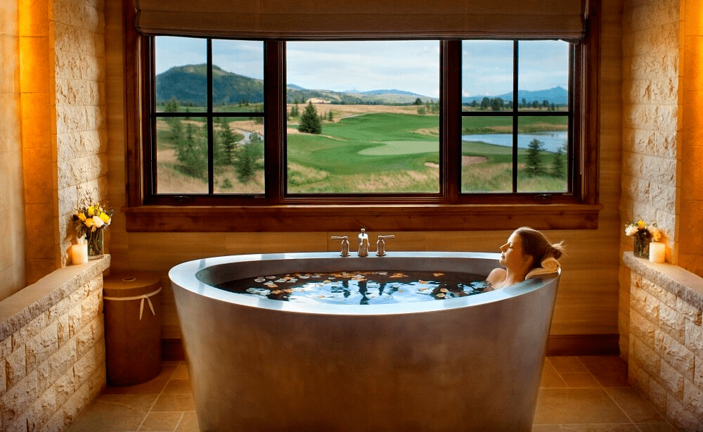 The Perfect Tub for Reflection