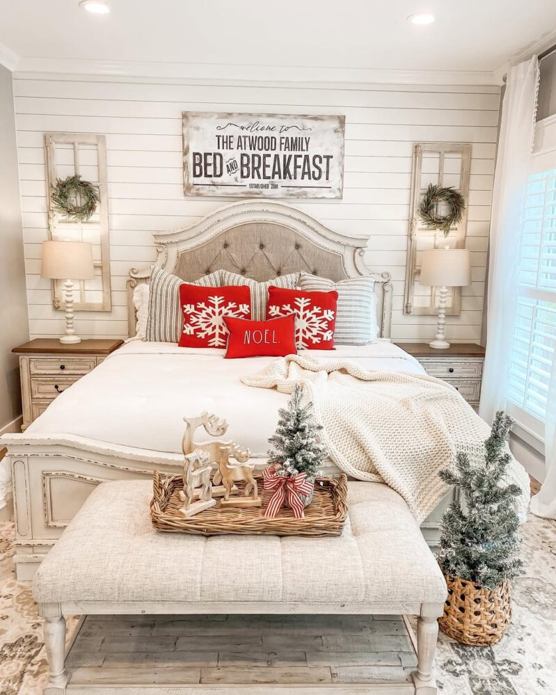 21 Farmhouse Bedroom Ideas That Feel Cozy, Calm, and Collected