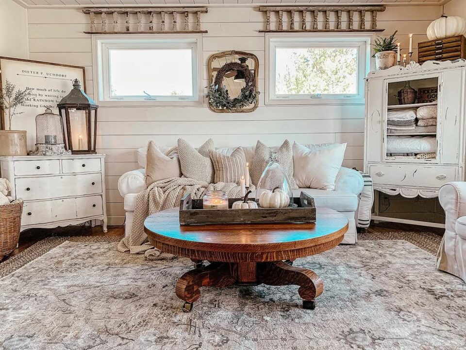 21 Shiplap Wall Living Room Ideas That Add Texture and Charm