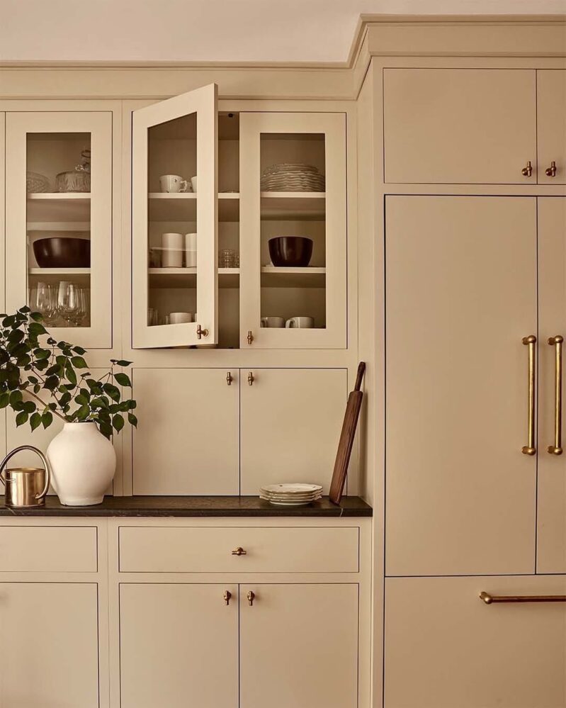 24 Beige Kitchen Cabinet Ideas That Add Warmth and Elegance to Your Space