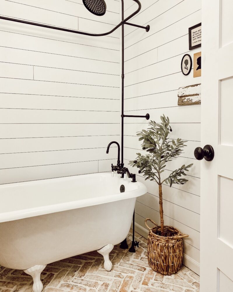 21 Shiplap Bathroom Ideas That Bring Rustic Charm and Timeless Style
