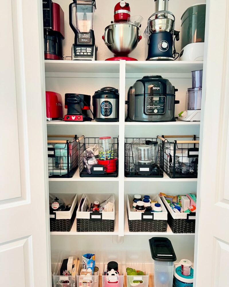 23 Pantry Organization Ideas That Maximize Space and Efficiency