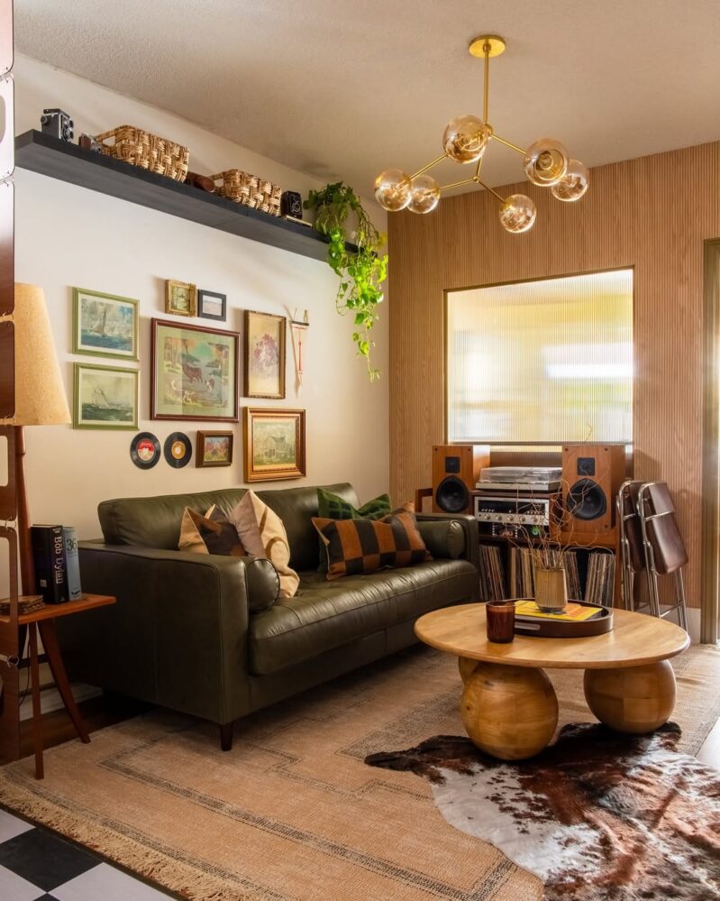 24 Genius Small Apartment Living Room Ideas That Instantly Make Your ...