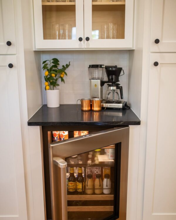 28 Kitchen Coffee Bar Ideas That Are Silently Shaming Countertop Chaos ...