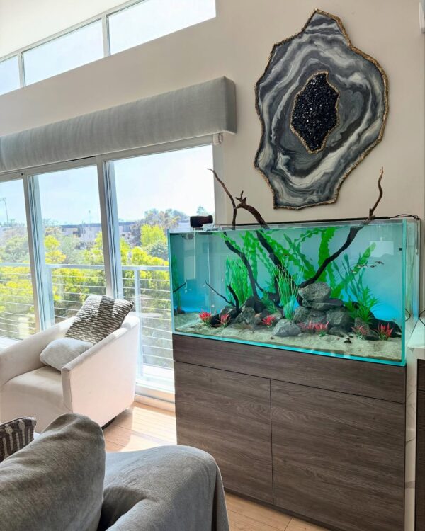 25 Fish Tank Living Room Ideas So Bold, You’ll Forget There’s a TV