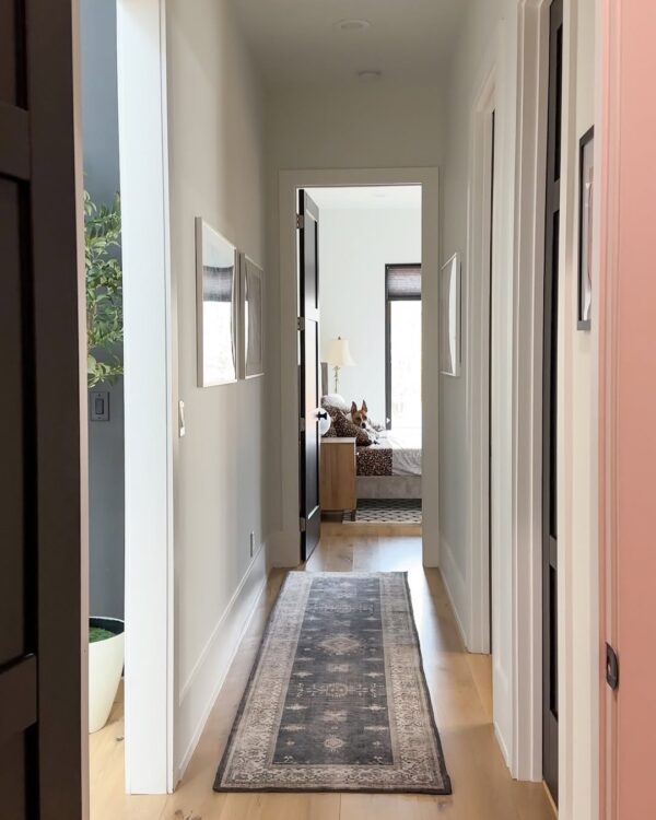 26 Hallway Paint Color Ideas That Instantly Make Your Home Feel More ...