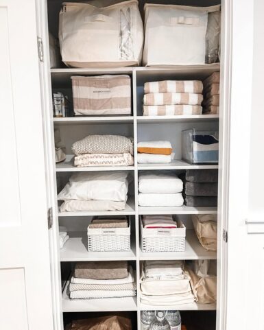 21 Insanely Smart Linen Closet Organization Ideas That Turn Clutter ...