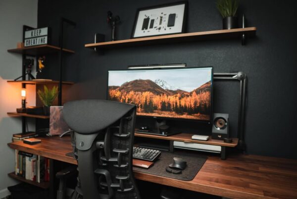40 Shockingly Smart Workspace Desk Ideas That Will Make You Ditch ...