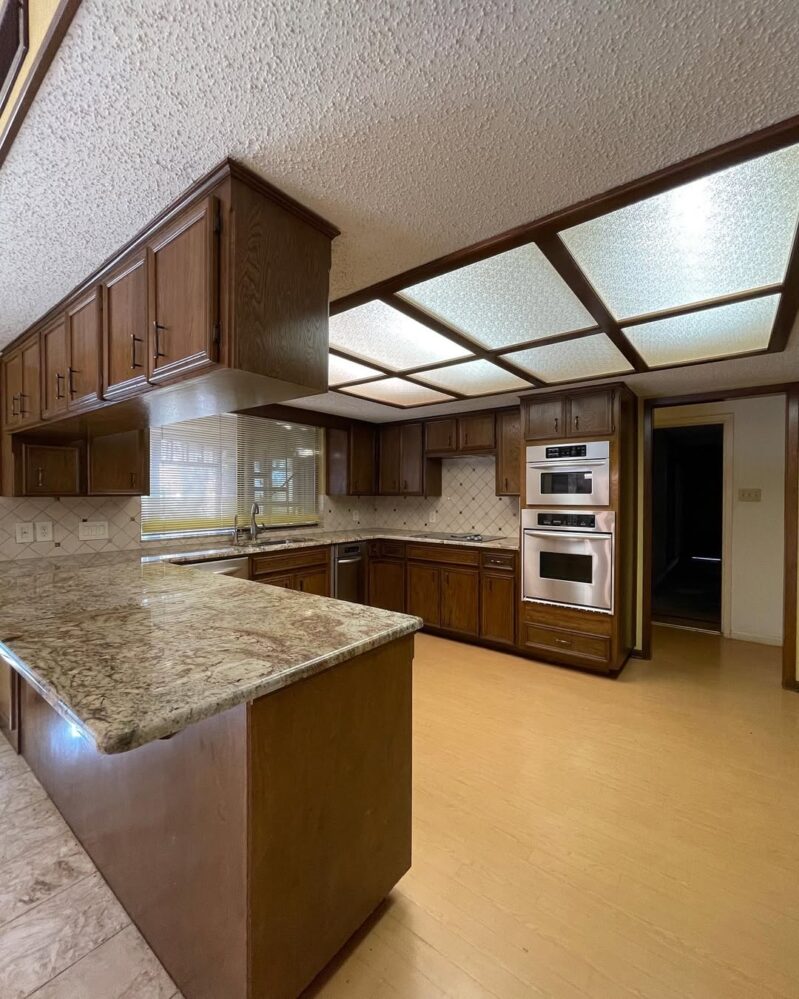 20 Iconic Mid Century Modern Kitchen Design Ideas That Still Feel So ...