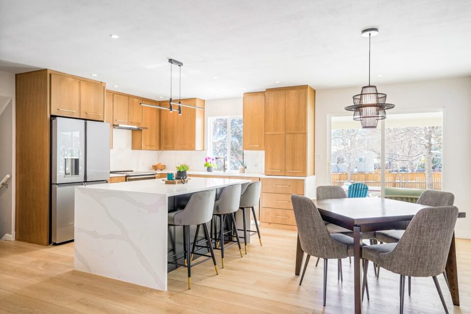20 Iconic Mid Century Modern Kitchen Design Ideas That Still Feel So ...