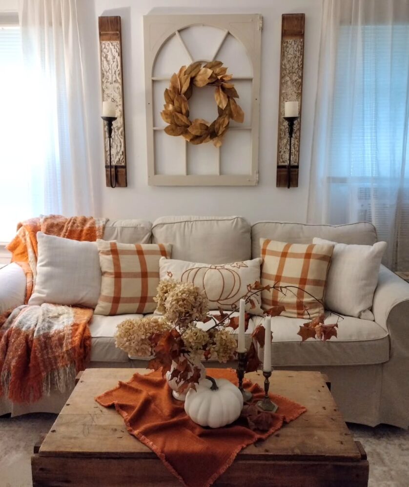 32 Cozy Fall Decor Ideas That Will Make You Never Want to Leave the House
