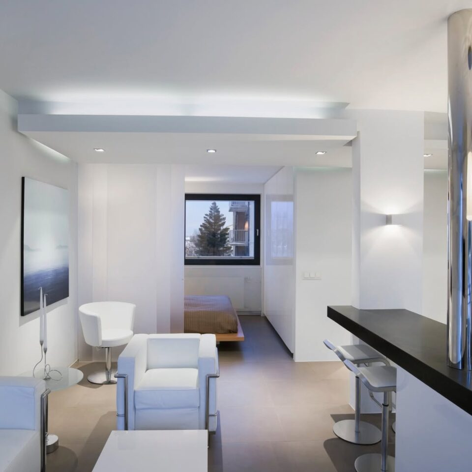 29 Small Apartment Design Ideas That Make Tight Spaces Feel ...
