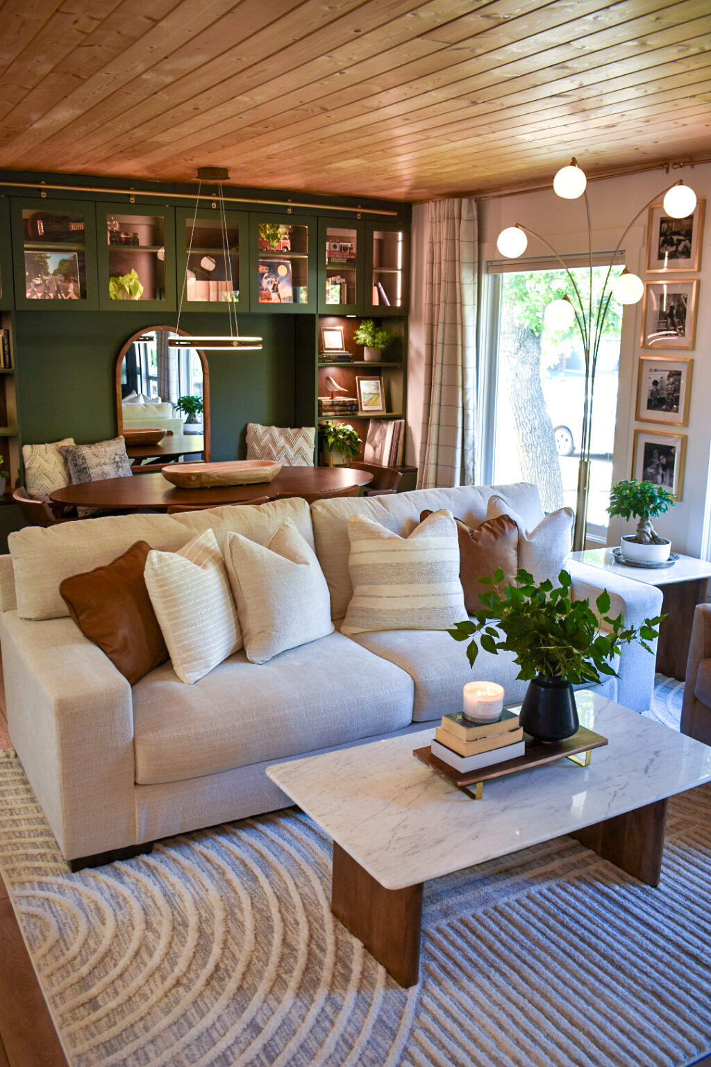 30 Small Living Room Ideas People Are Using to Make Tiny Spaces Look ...