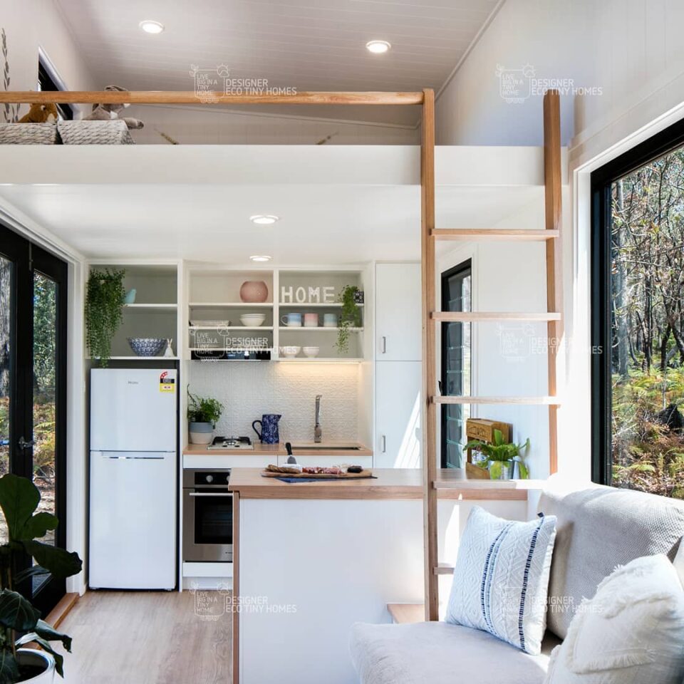27 Tiny House Kitchen Ideas Borrowed From Vans, Cabins, Lofts, and ...