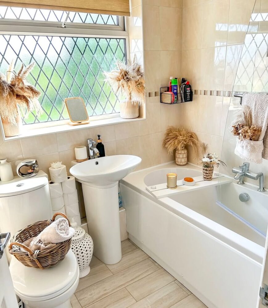 24 Small Bathroom Ideas for 2026 No One Shares Because They Don’t Look ...