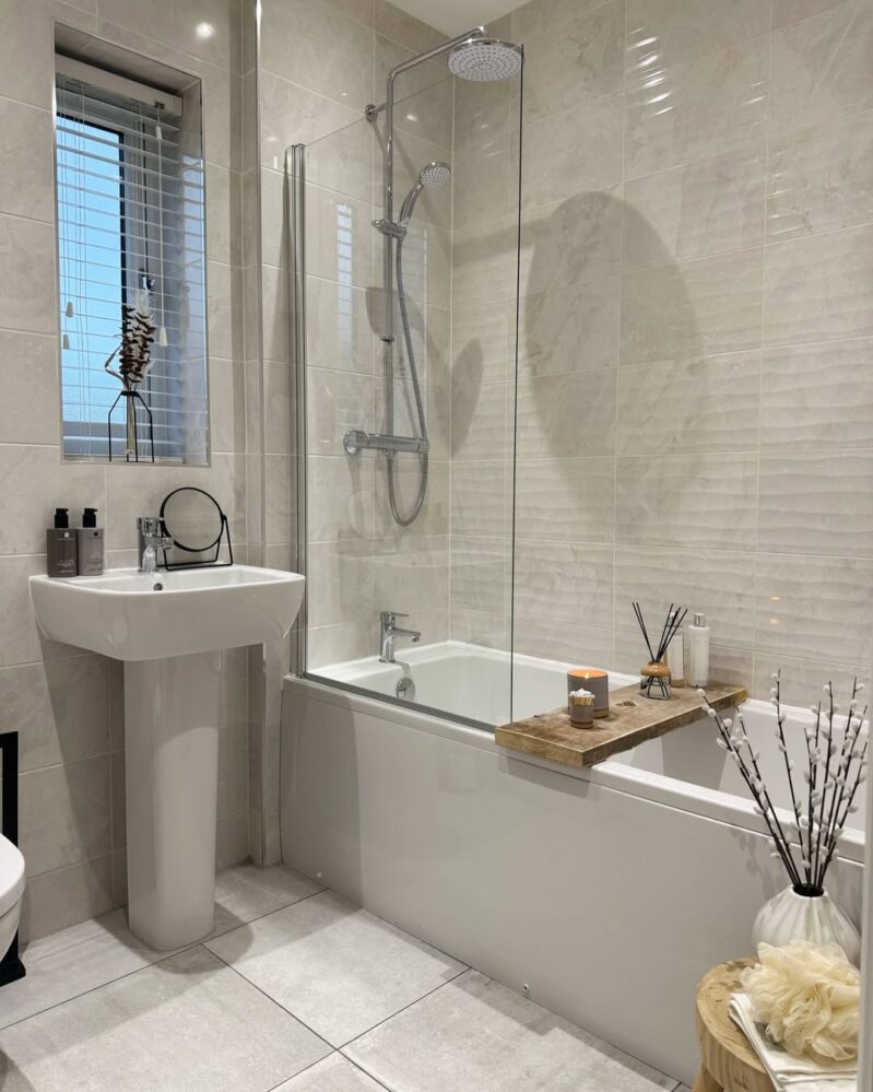 24 Small Bathroom Design Ideas for 2026 That Work Even When Storage Is ...