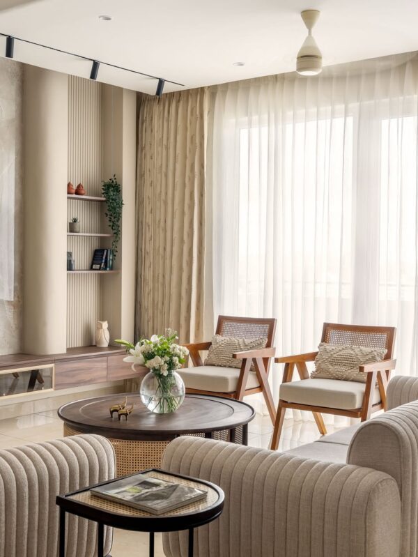 24 Minimalist Living Room Ideas for 2026 That Make the Room Feel ...