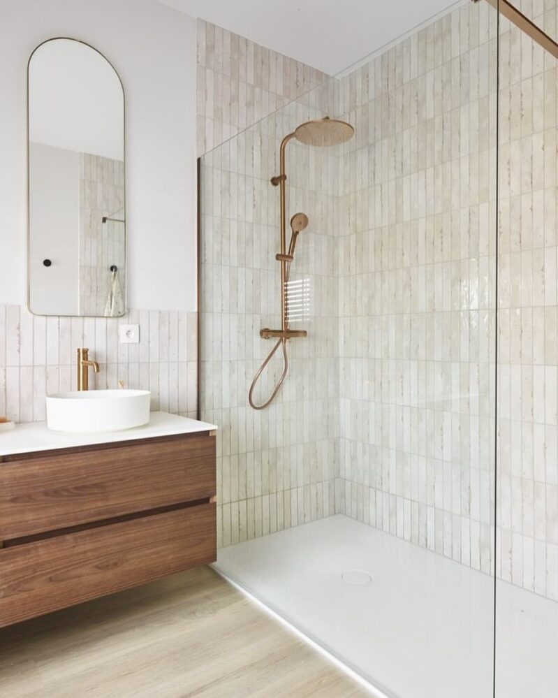 24 Small Bathroom Design Ideas for 2026 That Work Even When Storage Is ...