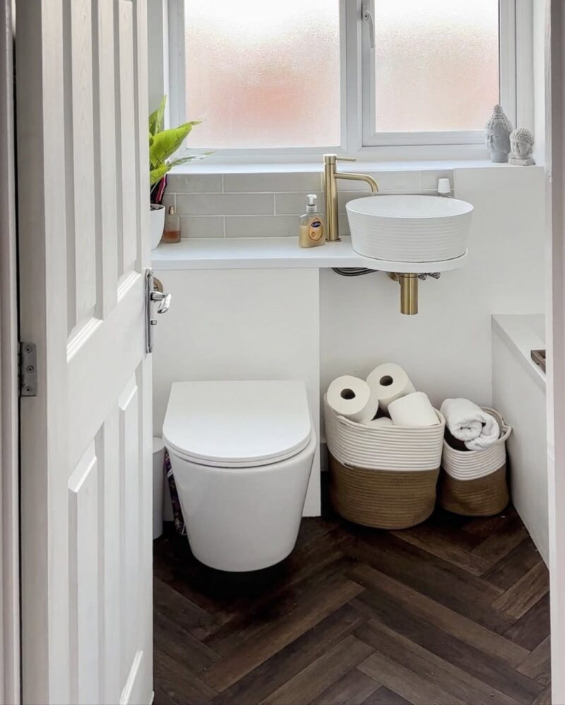 24 Small Bathroom Ideas for 2026 No One Shares Because They Don’t Look ...