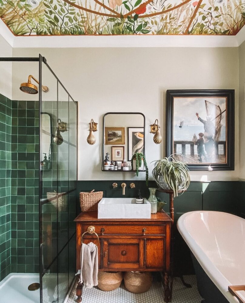 28 Victorian Bathroom Ideas for 2026 Ornate Enough To Make Plain Tile ...