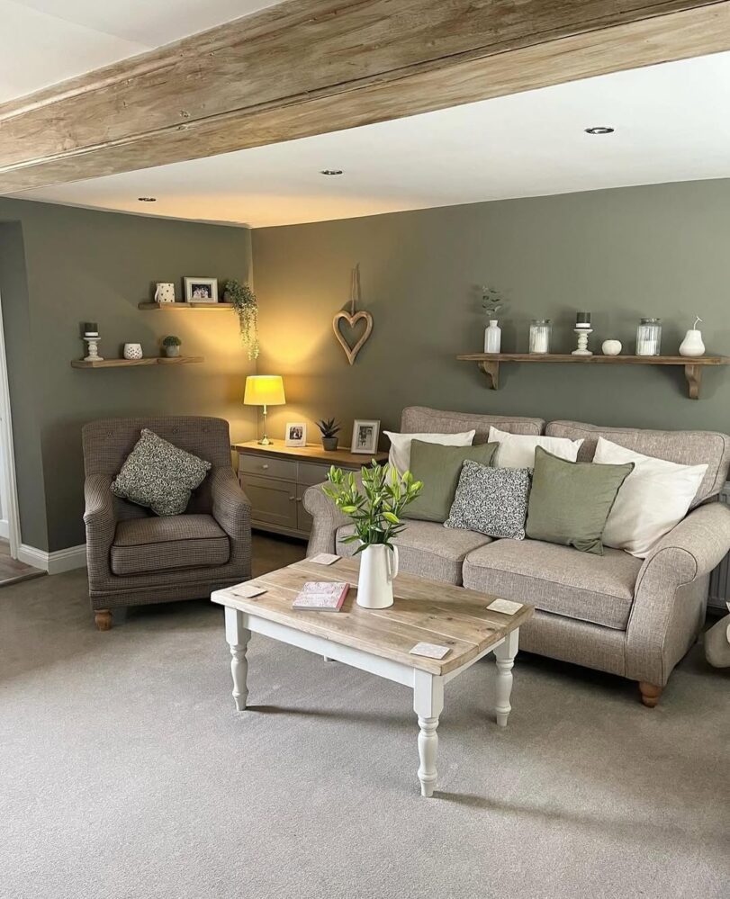 29 Green Living Room Wall Ideas for 2026 That Make Most Living Rooms ...