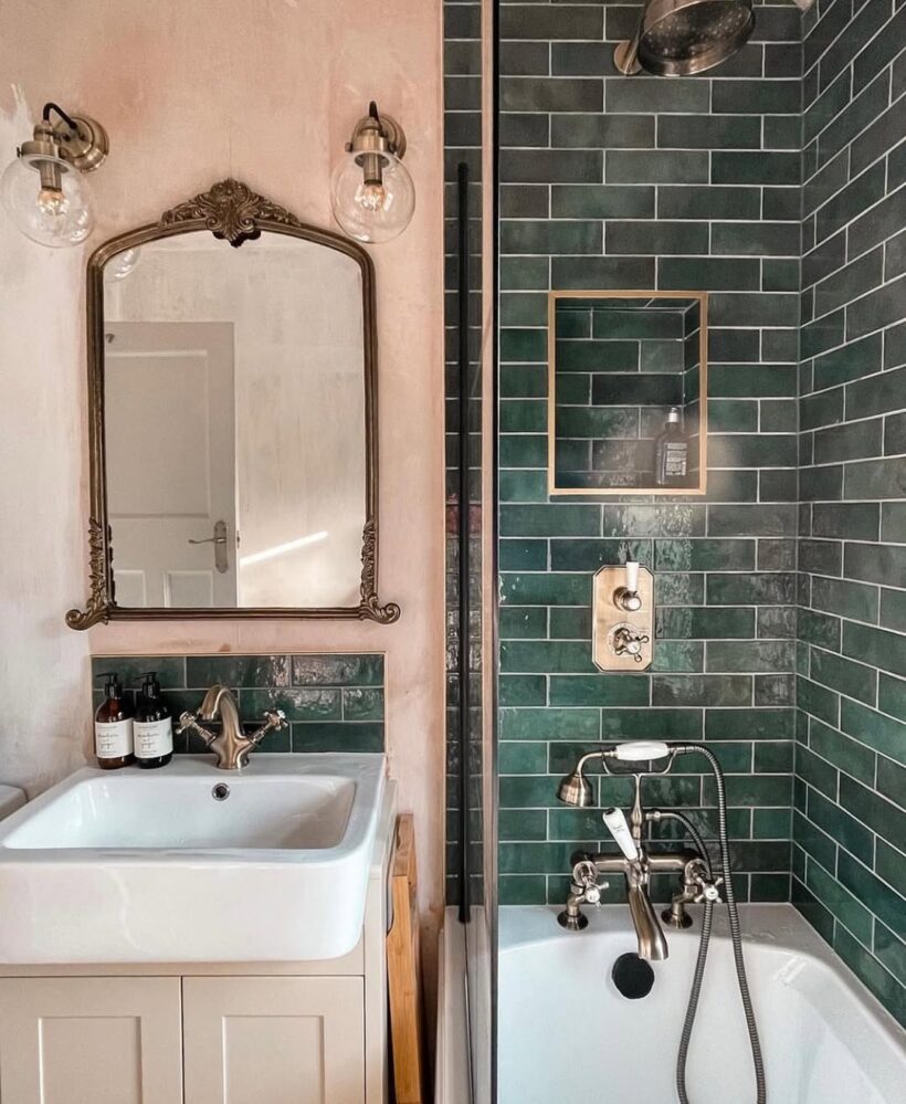 28 Victorian Bathroom Ideas for 2026 Ornate Enough To Make Plain Tile ...