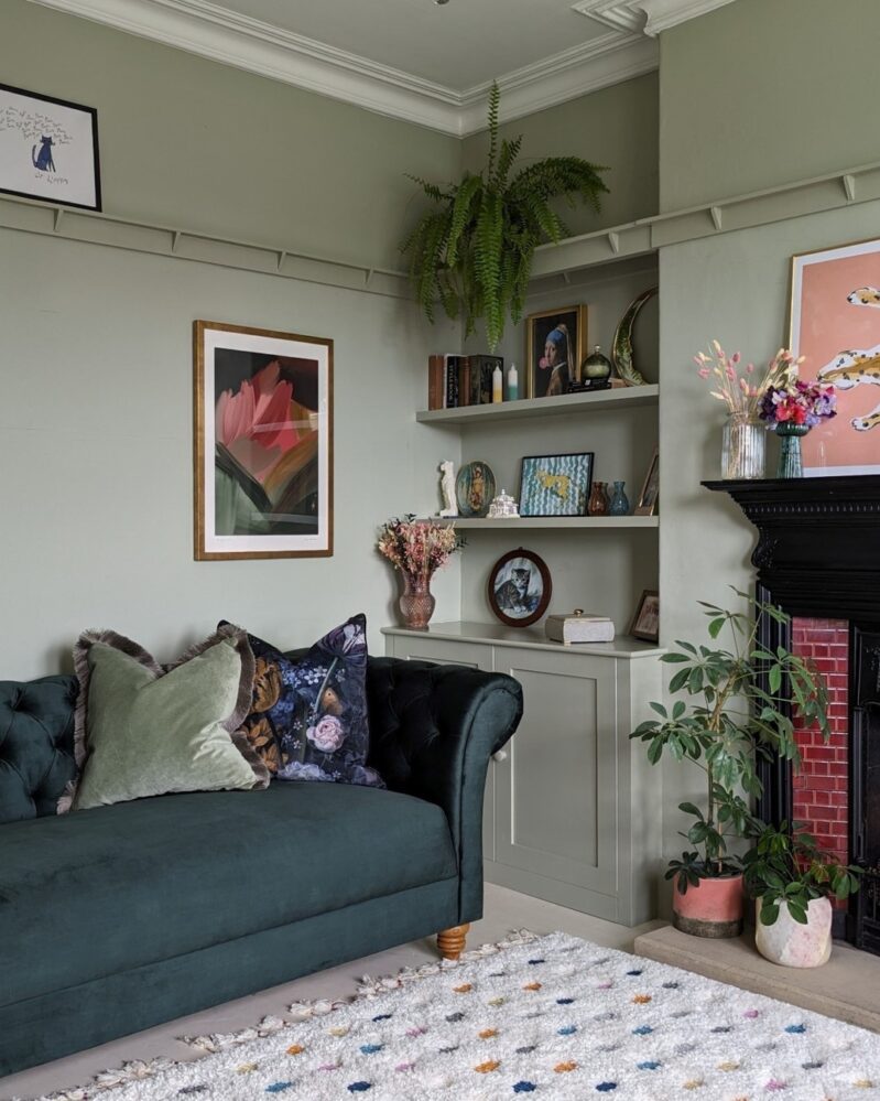 29 Green Living Room Wall Ideas for 2026 That Make Most Living Rooms ...