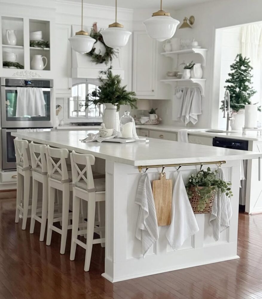 28 Kitchen Island Ideas for 2026 That People Are Copying Before They ...