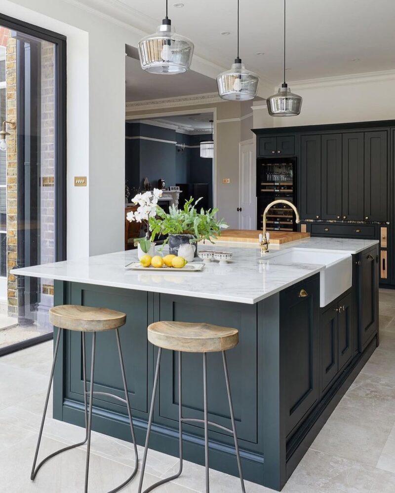 28 Large Kitchen Island Ideas for 2026 A Functional Giant That Steals ...