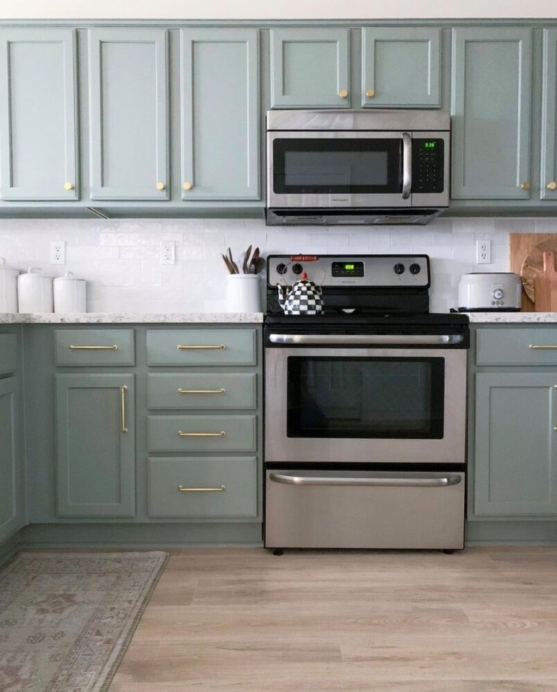 26 Kitchen Cabinet Color Trend for 2026 A Fresh Wave Of Cabinet Shades ...