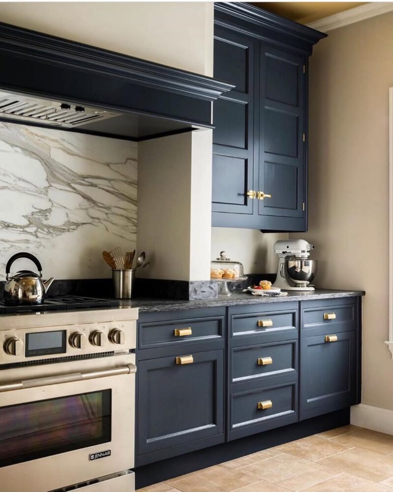 26 Kitchen Cabinet Color Trend for 2026 A Fresh Wave Of Cabinet Shades ...