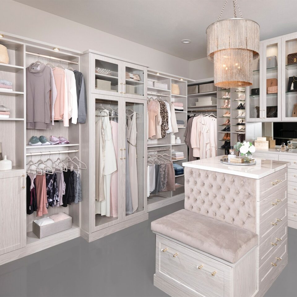 28 Walk-In Closet Ideas for 2026 That Are More Useful in Reality Than ...