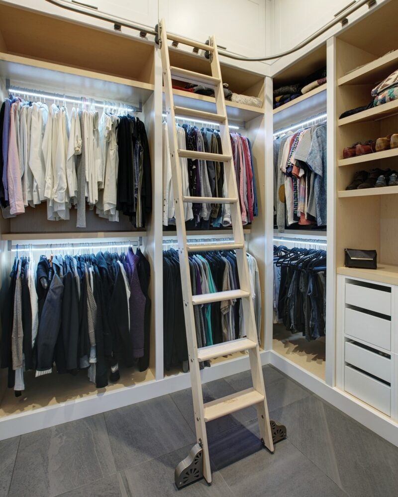 28 Walk-In Closet Ideas for 2026 That Are More Useful in Reality Than ...