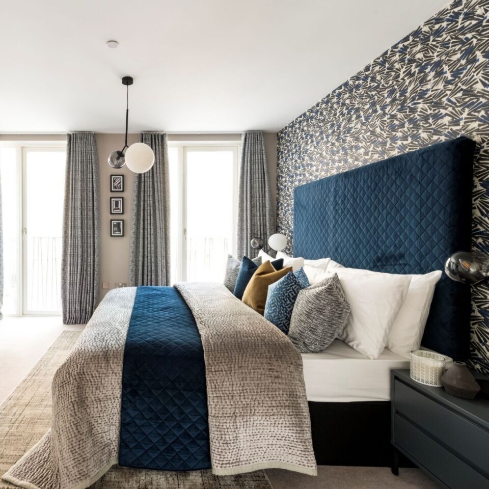 22 Navy Blue Bedroom Ideas For 2026 That Look Like A Million Dollars ...