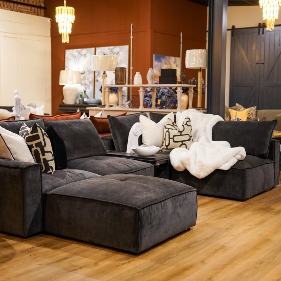 25 Modular Sofa Ideas That Are The Ultimate Power Move For A Flexible ...