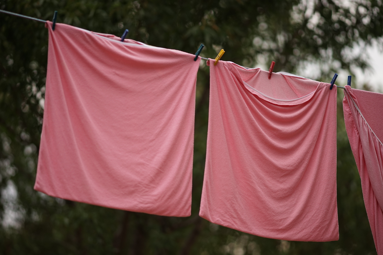 Don’t throw out your old pillowcases: 4 clever uses you probably never thought of